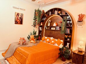 1 chambre, fer et planche à repasser, draps fournis