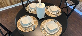 3BR ranch-style house in prime Summerville next to I-26 - Charming