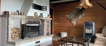Urlaubsstube1982 - wildly romantic with a fireplace and rustic charm