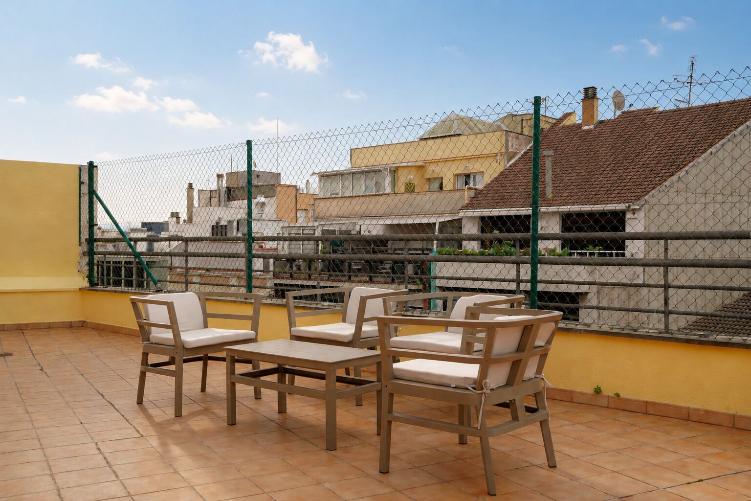 Apartment (3 Bedrooms) | Terrace/patio