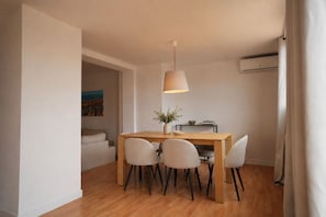 Living area - Stay U-nique Apartments Nova Esquerra (Barcelona)