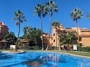 Front of property - Stay U-nique Apartments Benajarafe (Marbella)