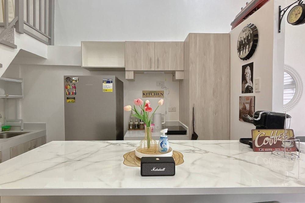 Cozy Loft Condo in Tanza With Arcade