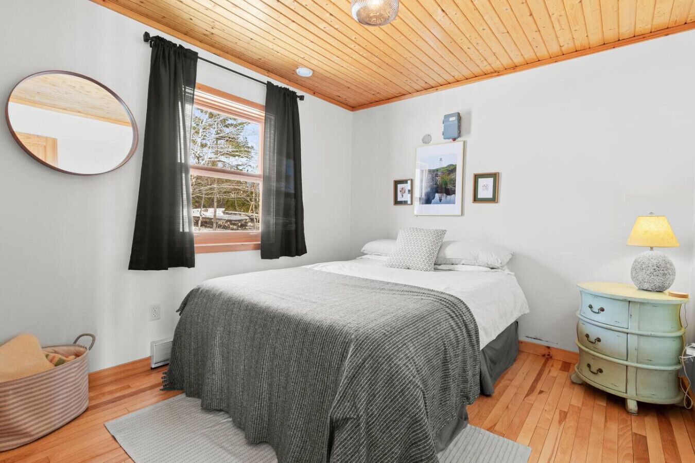 3 sovrum, strykjärn/strykbräda, wi-fi och sängkläder