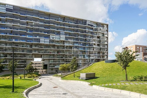 Mall of Tripla apartment for 5 people / best loc.