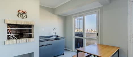 Basic Apartment | Private kitchen