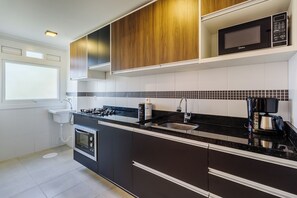 Basic Apartment | Private kitchen