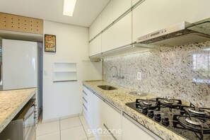 ベーシック アパートメント | 専用キッチン