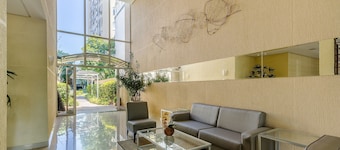 Beautiful Apartment With Barbecue in PoA Rps0460