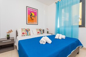1 bedroom, WiFi, bed sheets - Apartment 'Piano Terra 101' with Shared Terrace, Wi-Fi and Air Conditioning (Taormina)