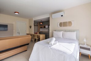 1 bedroom - Studio encantador com Garagem em POA VENB504 (Porto Alegre)