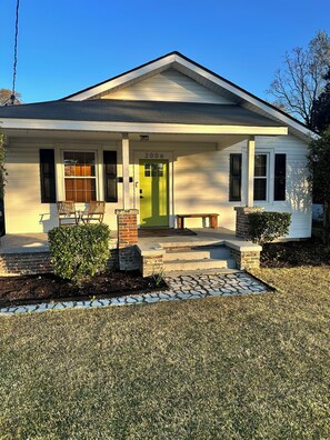 Exterior - The Augusta National Treasure - 3Bd/2Br (Augusta)