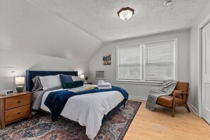 3 chambres, fer et planche à repasser, lit parapluie, Wi-Fi gratuit