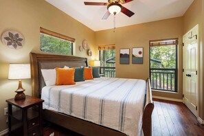 3 bedrooms, desk, WiFi, bed sheets - Pelican Woods Summary (Winnsboro)