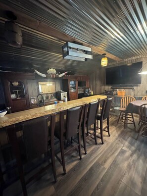 Dining - Little O'L Town-Cozy Rustic Western Town, private cabins. Great for GROUPS! (Irons)