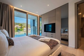 4 habitaciones, tabla de planchar con plancha y wifi gratis 