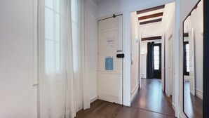 Apartemen (4 Bedrooms) | Interior
