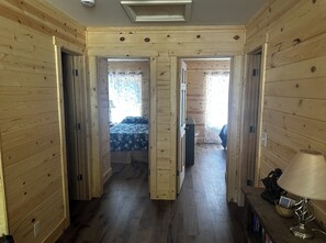 2 Schlafzimmer, Bügeleisen/Bügelbrett, kostenloses WLAN, Bettwäsche