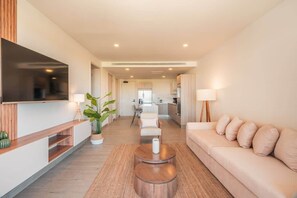 Unclassified image, 4 of 17, button