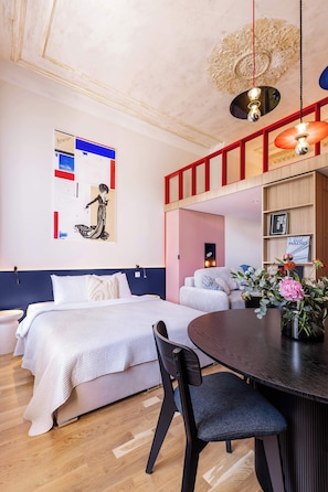 2 bedrooms, iron/ironing board, travel crib, WiFi