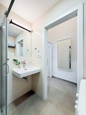 Een douche, een haardroger