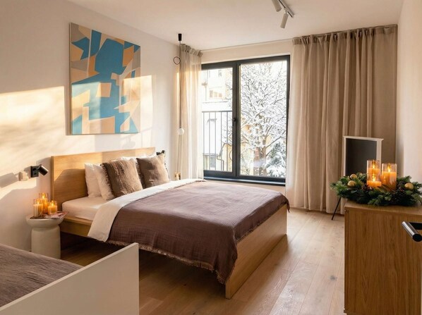 2 bedrooms, iron/ironing board, travel crib, WiFi