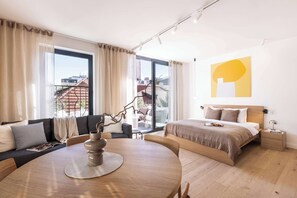 1 habitación, tabla de planchar con plancha, cuna de viaje y wifi 