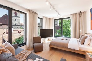 2 bedrooms, iron/ironing board, travel crib, WiFi