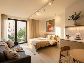 TV - TurnKey | Henry's Tower Apartment V-2 (Hlavní město Praha)