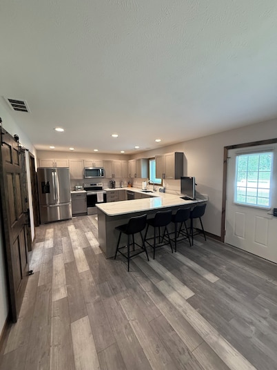 Brand new condo with AC in charming Neligh