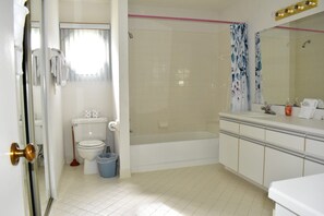 Towels, soap, shampoo, toilet paper