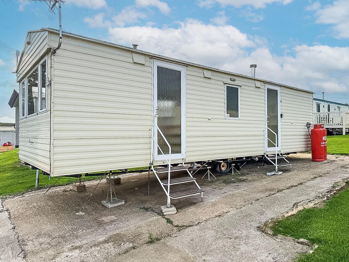 2 night stay for couples