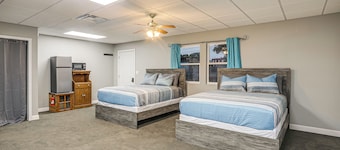 Shared Outdoor Space: Quaint Studio in Fredonia