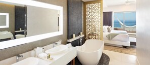 Shower, jetted bath, hair dryer, bidet