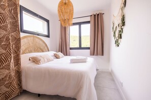 4 Schlafzimmer, Bügeleisen/Bügelbrett, kostenloses WLAN, Bettwäsche