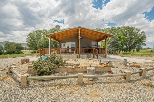MoJoe House: New Build Close to Trails