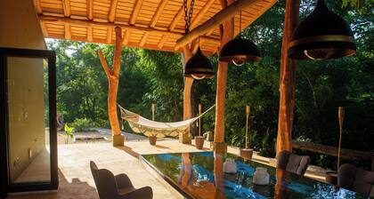 Charming country house in Playa Ărganos Paquera in the middle of nature