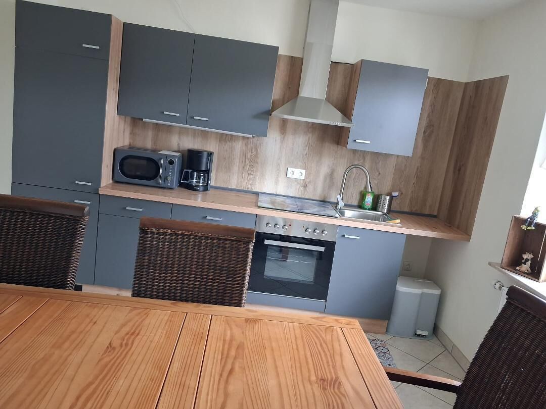 Mikrowelle, Ofen, Herdplatte, Geschirrspüler