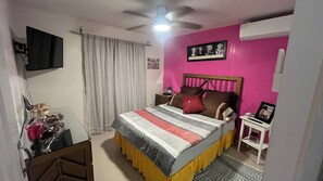 2 bedrooms, Internet, bed sheets
