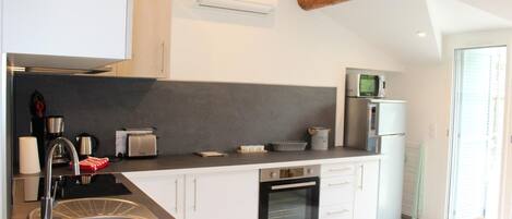 Microwave, oven, dishwasher