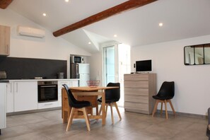 Microwave, oven, dishwasher