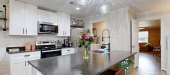 2 Living Rooms, PlayStation Game System, Multiple Sleeping Areas, Pet Friendly!