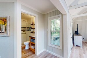 Interior - Century Oak Retreat ~ Aggieland Vacation Rentals (College Station)