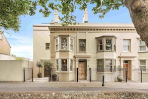 House | 4 bedrooms