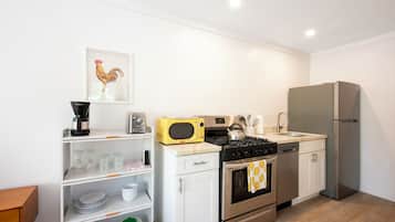 Basic Studio, Ocean View | Private kitchen | Full-size fridge, microwave, dishwasher, coffee/tea maker