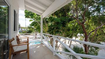 Classic Apartment, Ocean View | Balcony