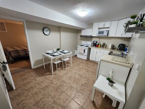 Microwave, oven, stovetop, dishwasher