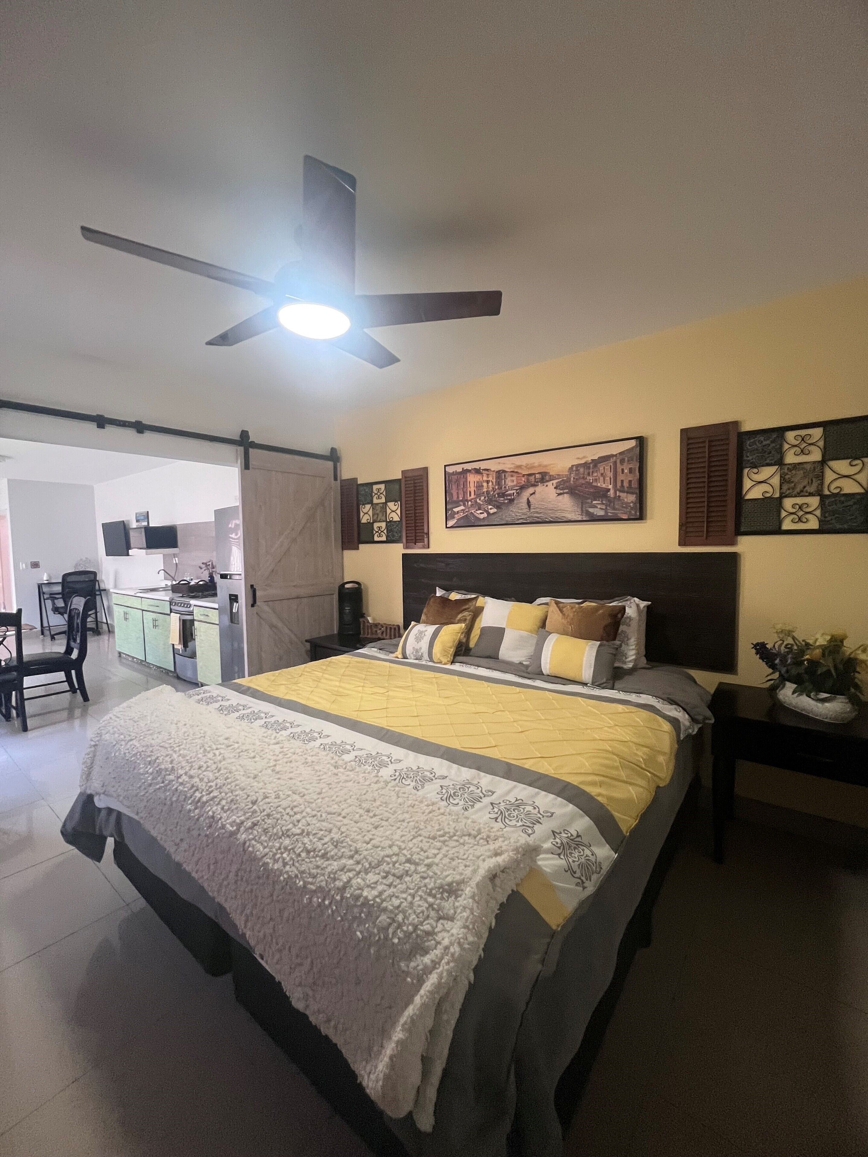 1 bedroom, desk, iron/ironing board, free WiFi