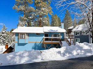 Exterior - The Mountain House (Big Bear City)