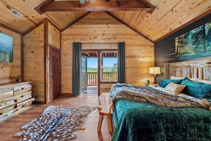 8 Schlafzimmer, Schreibtisch, Bügeleisen/Bügelbrett, Reisekinderbett
